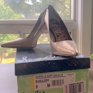 Sam Edelman pale gold snakeskin stiletto heels